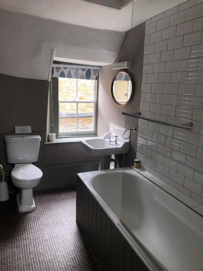 The Golden Pheasant Hotel Burford Dış mekan fotoğraf