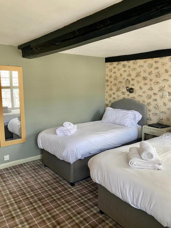 The Golden Pheasant Hotel Burford Dış mekan fotoğraf