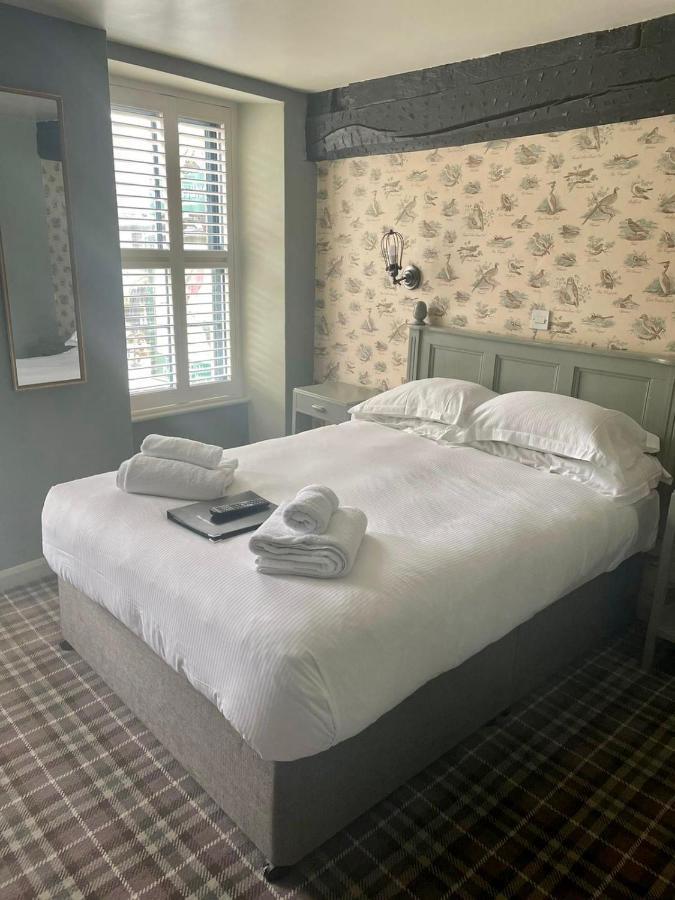 The Golden Pheasant Hotel Burford Dış mekan fotoğraf