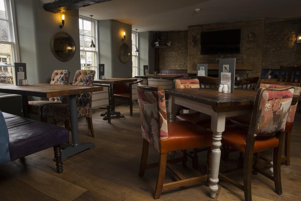 The Golden Pheasant Hotel Burford Dış mekan fotoğraf